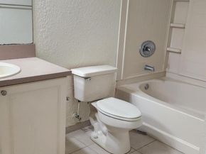 6884 W Sample Rd 6884, Coral Springs FL 33067