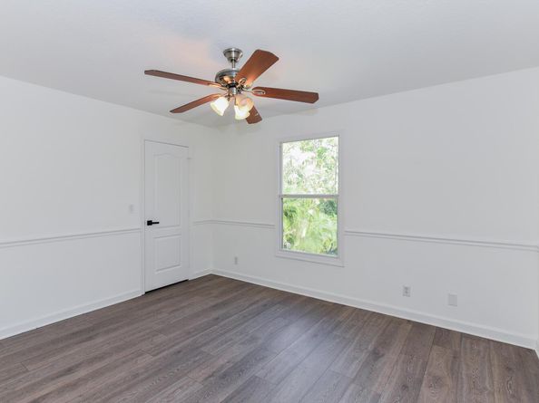 204 Lone Pine Drive, Palm Beach Gardens FL 33410