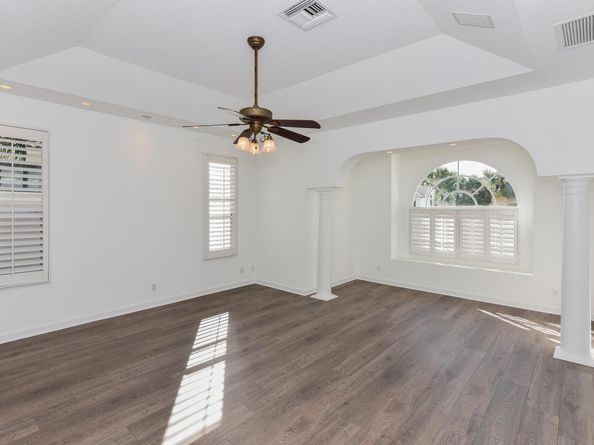 204 Lone Pine Drive, Palm Beach Gardens FL 33410