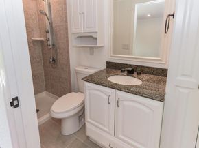 204 Lone Pine Drive, Palm Beach Gardens FL 33410