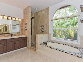 204 Lone Pine Drive, Palm Beach Gardens FL 33410