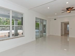 204 Lone Pine Drive, Palm Beach Gardens FL 33410