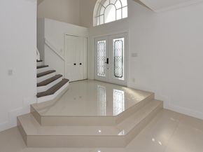 204 Lone Pine Drive, Palm Beach Gardens FL 33410