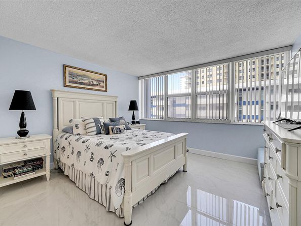 3140 S Ocean Dr 609, Hallandale Beach FL 33009