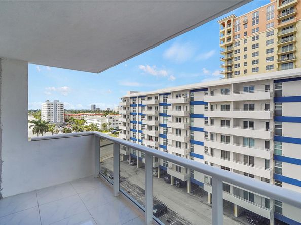 3140 S Ocean Dr 609, Hallandale Beach FL 33009