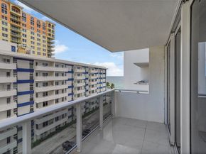 3140 S Ocean Dr 609, Hallandale Beach FL 33009