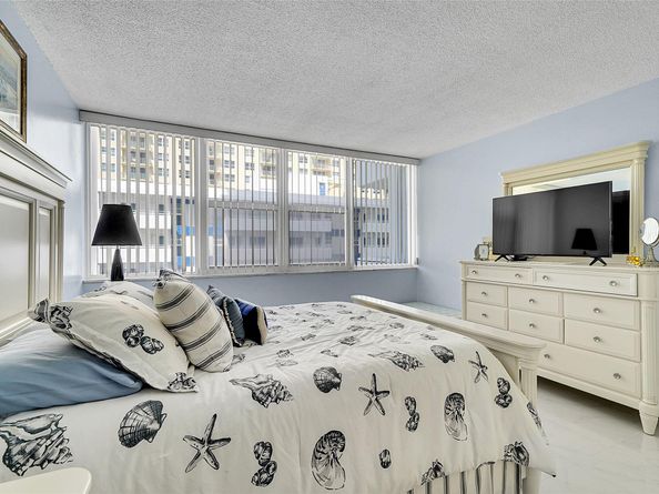 3140 S Ocean Dr 609, Hallandale Beach FL 33009