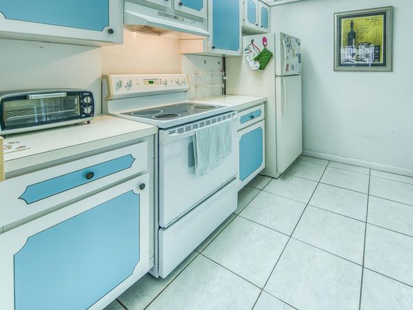 1 S Lakeside Drive A4, Lake Worth Beach FL 33460