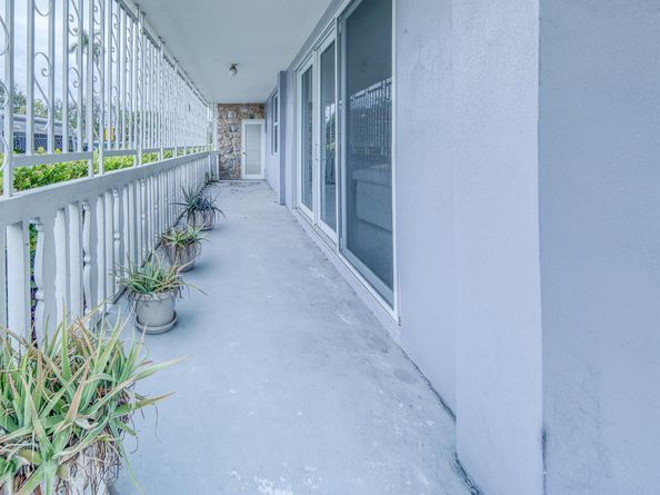 1 S Lakeside Drive A4, Lake Worth Beach FL 33460