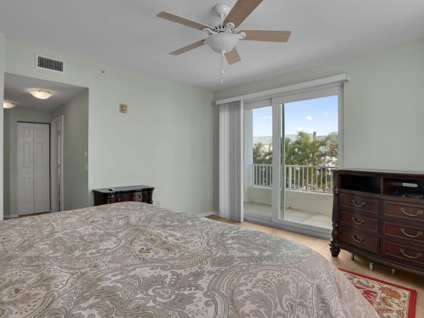 806 E Windward Way E 201, Lantana FL 33462