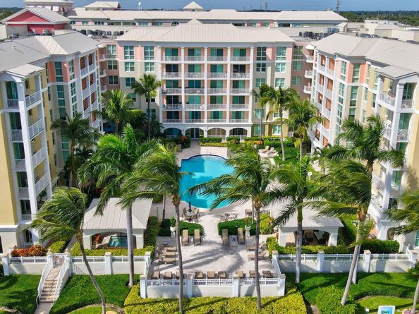 806 E Windward Way E 201, Lantana FL 33462