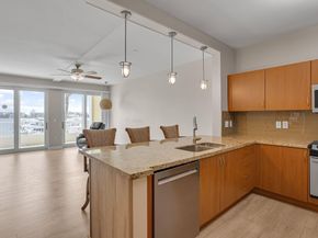 806 E Windward Way E 201, Lantana FL 33462