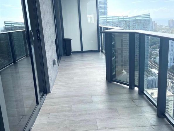 Undisclosed Address #FX-10535560, Miami FL 33130