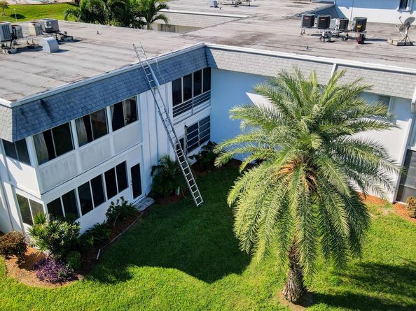 3402 Cynthia Lane 201, Lake Worth Beach FL 33461