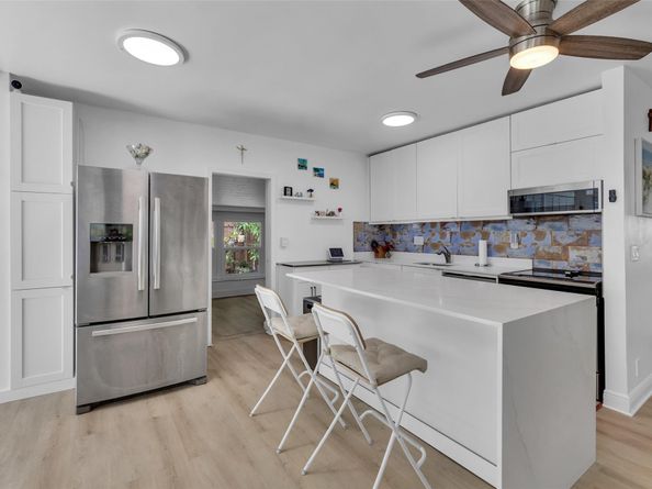 3194 Taft St, Hollywood FL 33021