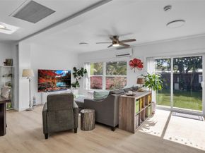 3194 Taft St, Hollywood FL 33021