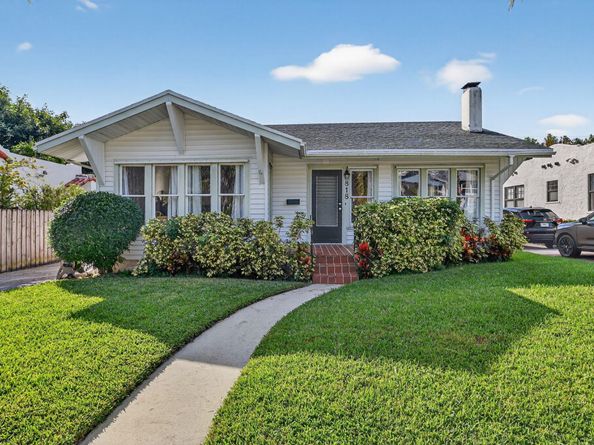 818 Claremore Drive, West Palm Beach FL 33401