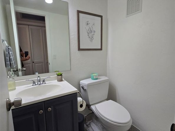 3011 Westbury F 3011, Deerfield Beach FL 33442