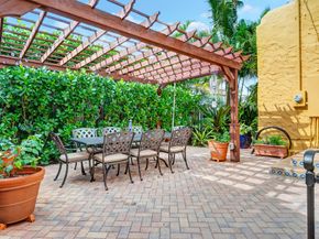 348 Plymouth Road, West Palm Beach FL 33405