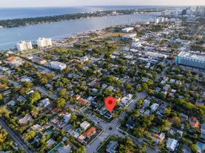 442 28th St Street, West Palm Beach FL 33407