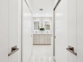 2510 NE 47th St, Fort Lauderdale FL 33308