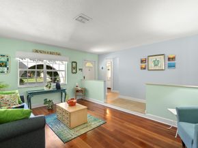 113 Barcelona Drive, Royal Palm Beach FL 33411