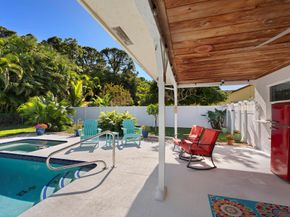 113 Barcelona Drive, Royal Palm Beach FL 33411