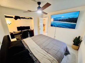 9673 NW 45th St, Sunrise FL 33351