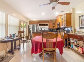 1032 NE 4th Ct, Hallandale Beach FL 33009