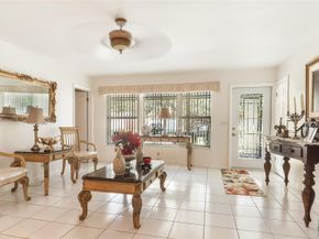 1032 NE 4th Ct, Hallandale Beach FL 33009