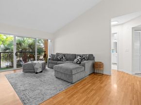 8851 S Wiles Road 305, Coral Springs FL 33067
