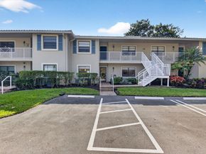 18 Westgate Lane E, Boynton Beach FL 33436