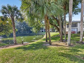 18 Westgate Lane E, Boynton Beach FL 33436