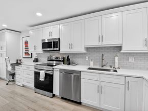 18 Westgate Lane E, Boynton Beach FL 33436