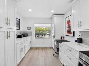 18 Westgate Lane E, Boynton Beach FL 33436