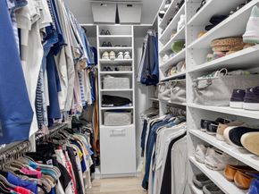 18 Westgate Lane E, Boynton Beach FL 33436