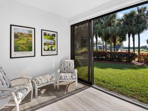 18 Westgate Lane E, Boynton Beach FL 33436