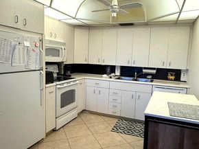 4032 Yarmouth B, Boca Raton FL 33434