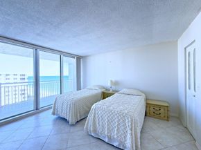 3546 S Ocean Boulevard 927, South Palm Beach FL 33480