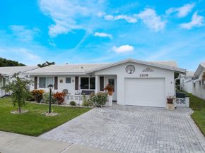 2208 SW 19th Avenue, Boynton Beach FL 33426