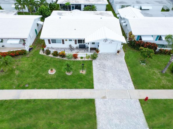 2208 SW 19th Avenue, Boynton Beach FL 33426