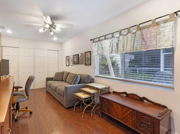 2208 SW 19th Avenue, Boynton Beach FL 33426