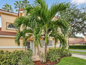 11461 Lakeview Dr 8, Coral Springs FL 33071