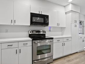 11461 Lakeview Dr 8, Coral Springs FL 33071