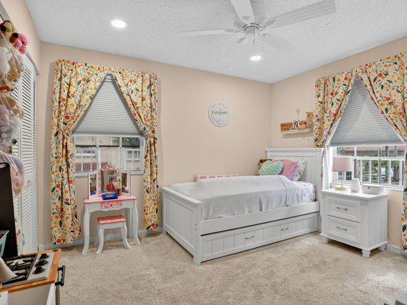 11461 Lakeview Dr 8, Coral Springs FL 33071
