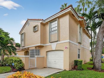 11461 Lakeview Dr