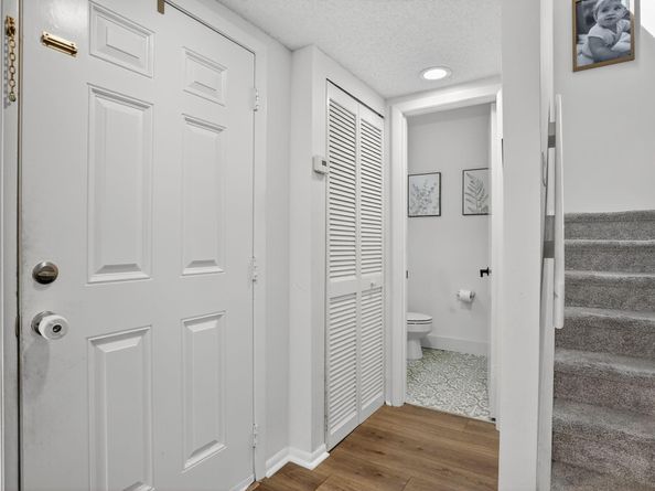 11461 Lakeview Dr 8, Coral Springs FL 33071