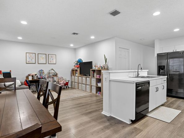 11461 Lakeview Dr 8, Coral Springs FL 33071