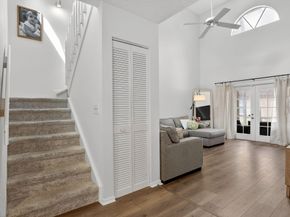 11461 Lakeview Dr 8, Coral Springs FL 33071
