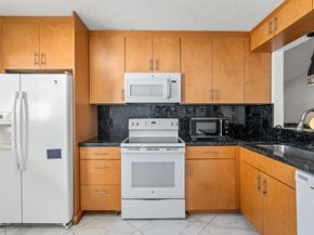 15364 Lakes Of Delray Boulevard 66, Delray Beach FL 33484